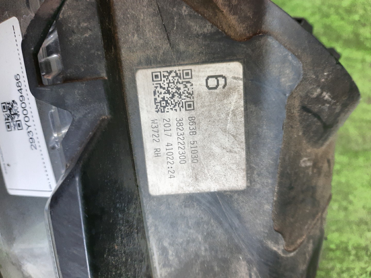 Фара правая передняя MAZDA AXELA, MAZDA 3, 3 BMLFS, BM6FJ, BM2AS, BM2FP, BM2AP, BM5FP, BM5FS, BM5AS, BM5AP, BM2FS, BYEFP, BMEFS, BM 3 ракурс