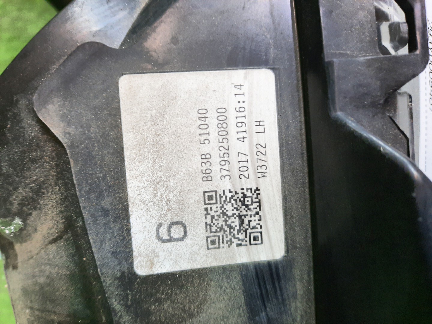 Фара левая передняя MAZDA AXELA, MAZDA 3, 3 BMLFS, BM6FJ, BM2AS, BM2FP, BM2AP, BM5FP, BM5FS, BM5AS, BM5AP, BM2FS, BYEFP, BMEFS, BM 4 ракурс