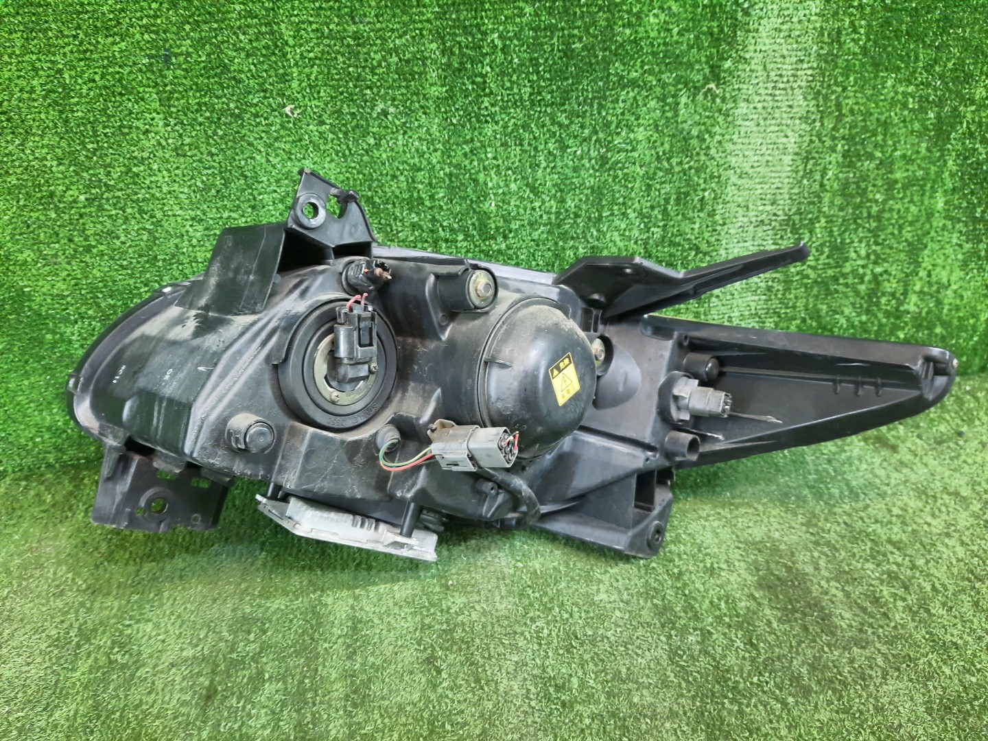 Фара правая передняя MAZDA MPV LW3W, LW5W, LWEW, LWFW 3 ракурс
