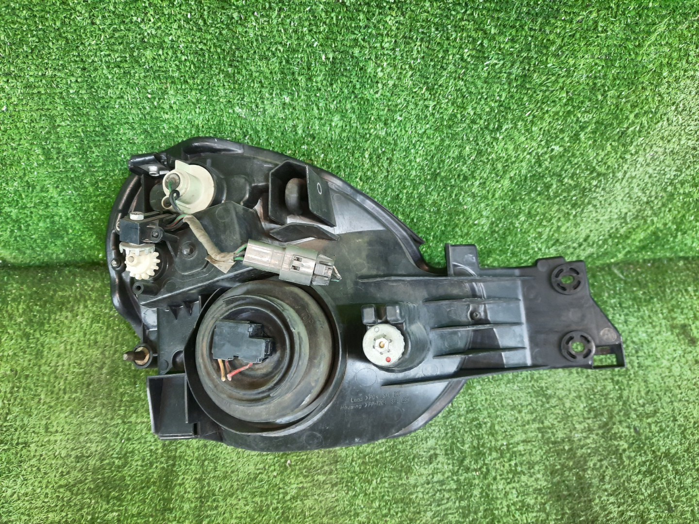 Фара левая передняя SUBARU IMPREZA WRX, IMPREZA GDA, GGA, GDD, GG2, GG9, GGD, GG3, GGC, GD3, GD2, GD9 2 ракурс