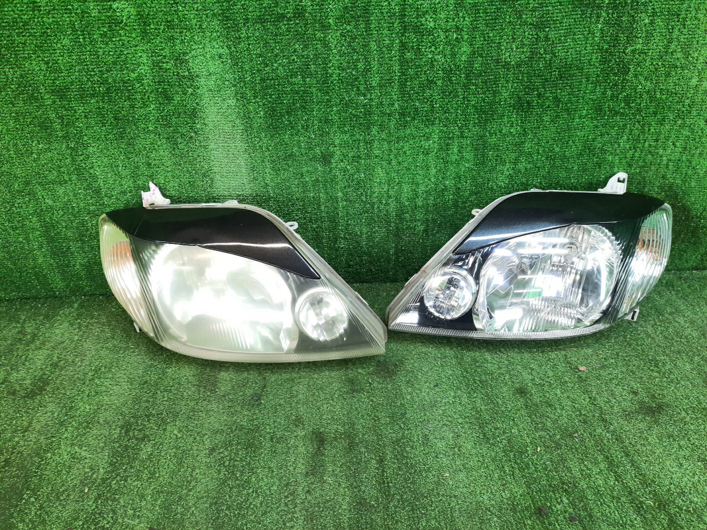 Фара левая передняя TOYOTA COROLLA, COROLLA FIELDER ZZE124, NZE121, NZE120, ZZE122, NZE124, CE121, NZE121G, ZZE123G, ZZE124G, ZZE122G, NZE124G , 1NZ-FE, 1ZZ-FE 1 ракурс