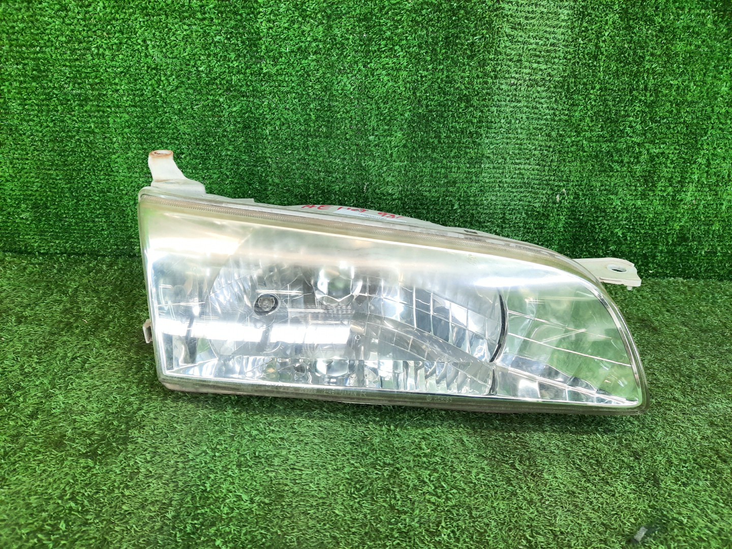 Фара правая передняя TOYOTA SPRINTER AE111, AE114, AE110, EE111, CE110, CE114 1 ракурс
