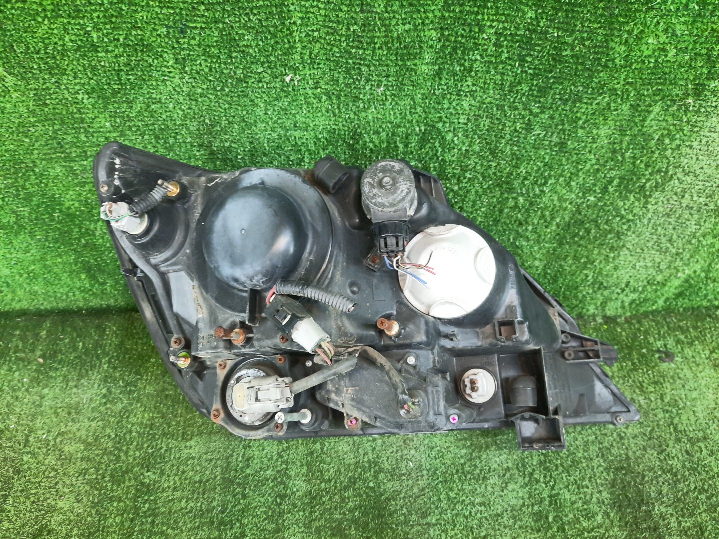 Фара левая передняя TOYOTA HARRIER MCU15W, MCU10W, SXU15W, SXU10W, ACU10W, ACU15W 3 ракурс