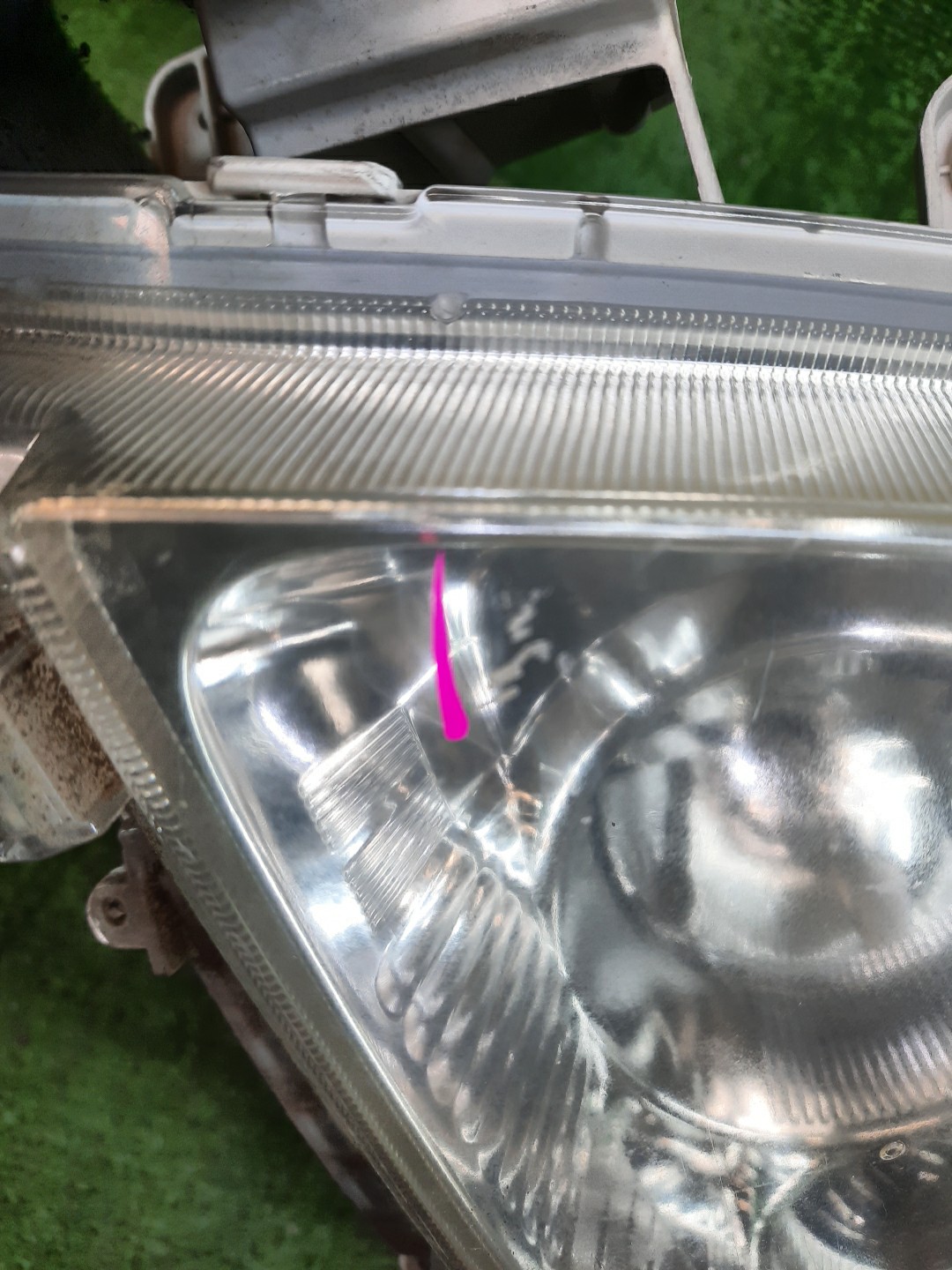 Фара левая передняя TOYOTA RUSH, BE-GO J210E, J200E, J210G, J200G 4 ракурс