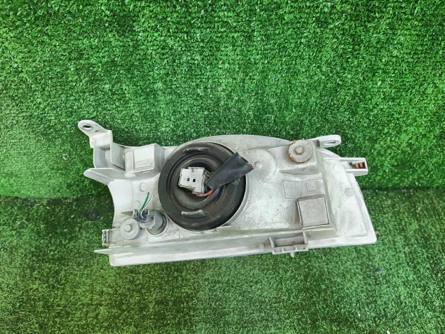 Фара левая передняя TOYOTA SPRINTER CARIB AE111G, AE114G, AE115G 3 ракурс