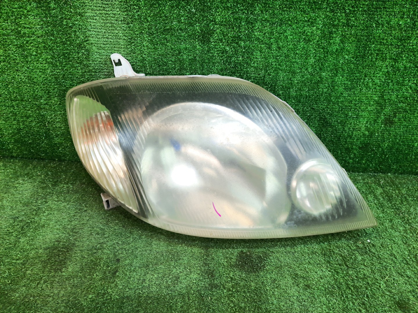 Фара правая передняя TOYOTA COROLLA, COROLLA FIELDER ZZE124, NZE121, NZE120, ZZE122, NZE124, CE121, NZE121G, ZZE123G, ZZE124G, ZZE122G, NZE124G , 1NZ-FE, 1ZZ-FE 1 ракурс