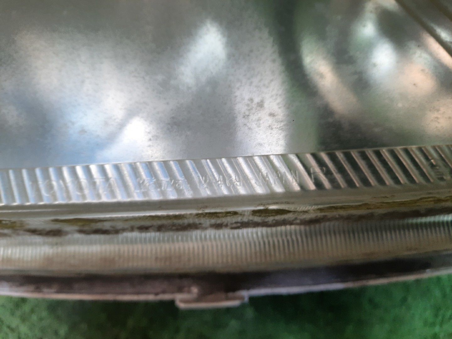 Фара правая передняя TOYOTA COROLLA, COROLLA FIELDER ZZE124, NZE121, NZE120, ZZE122, NZE124, CE121, NZE121G, ZZE123G, ZZE124G, ZZE122G, NZE124G , 1NZ-FE, 1ZZ-FE 3 ракурс