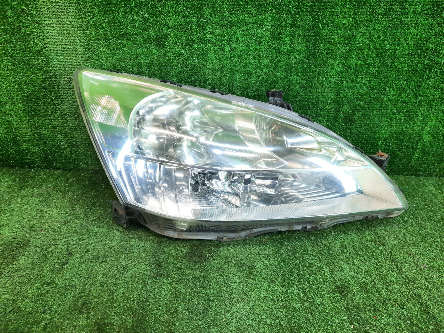 Фара правая передняя HONDA INSPIRE UC1 1 ракурс