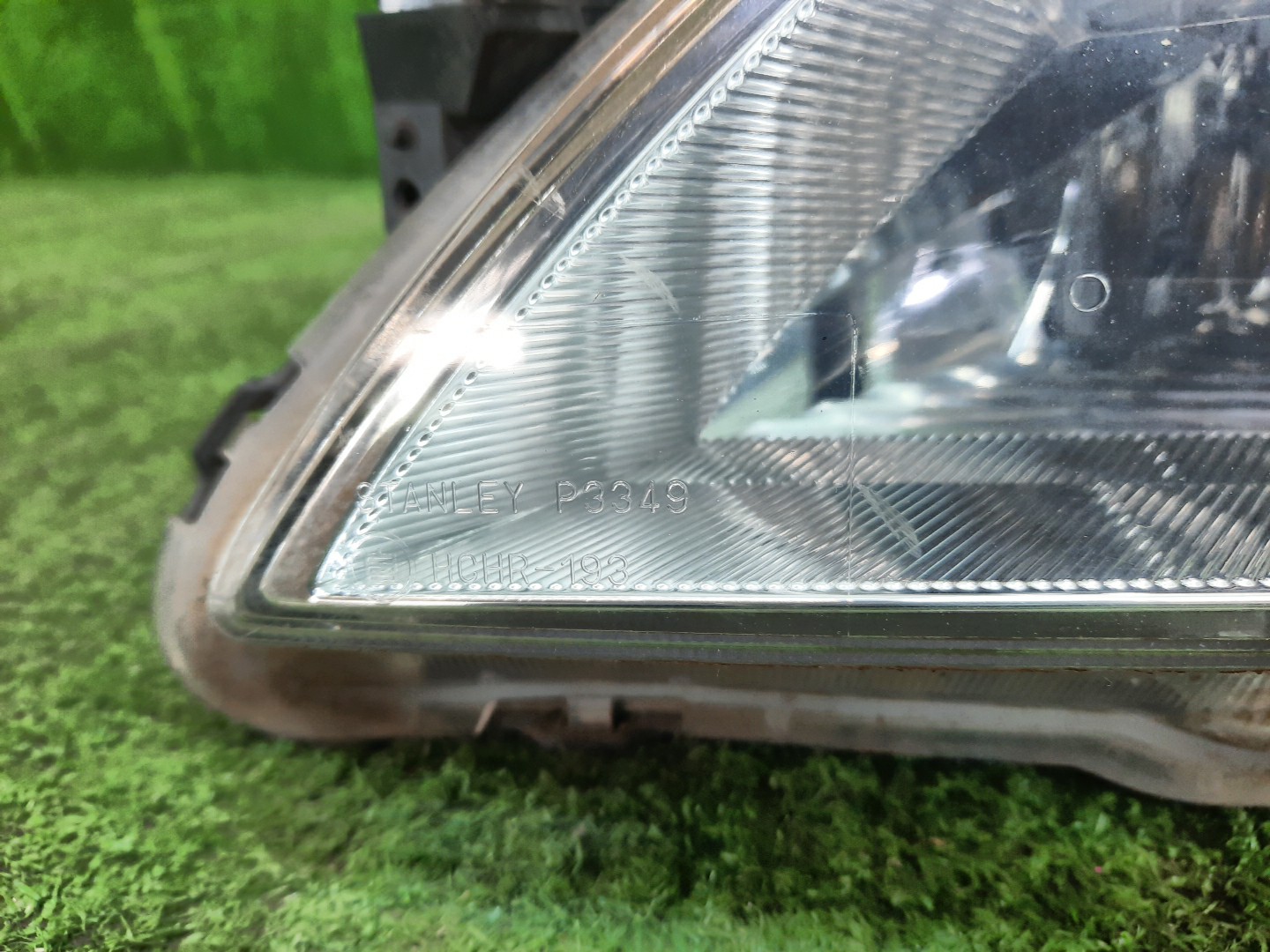 Фара левая передняя HONDA INSPIRE UC1 2 ракурс
