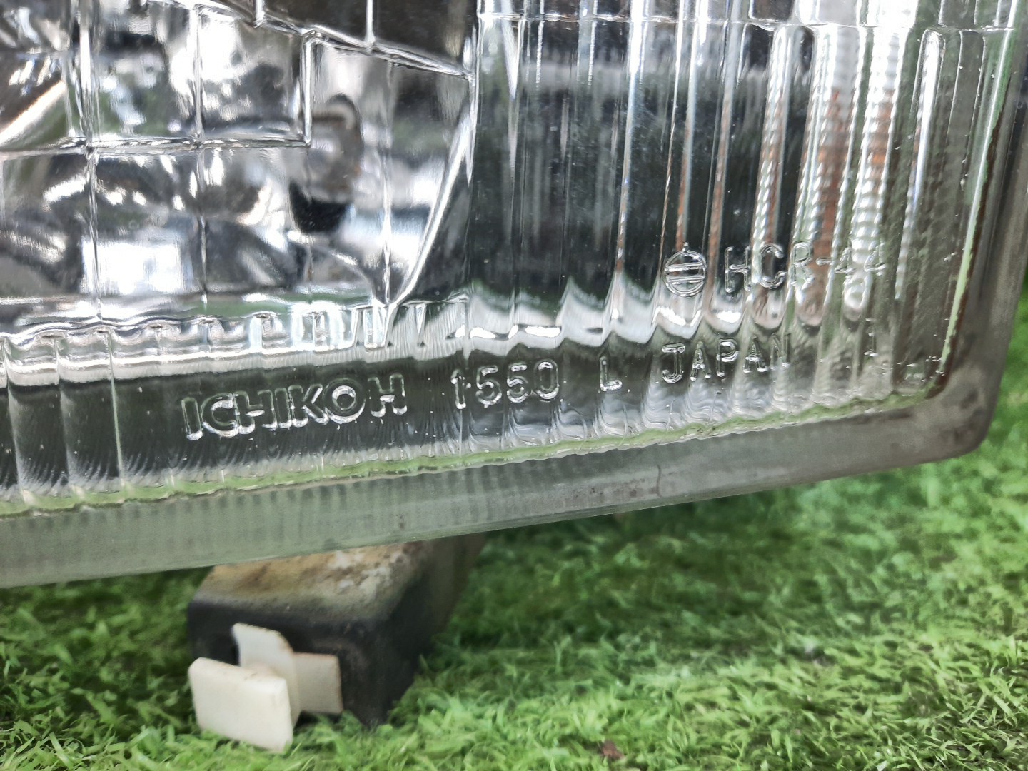 Фара левая передняя SUBARU FORESTER SF5, SF9 2 ракурс