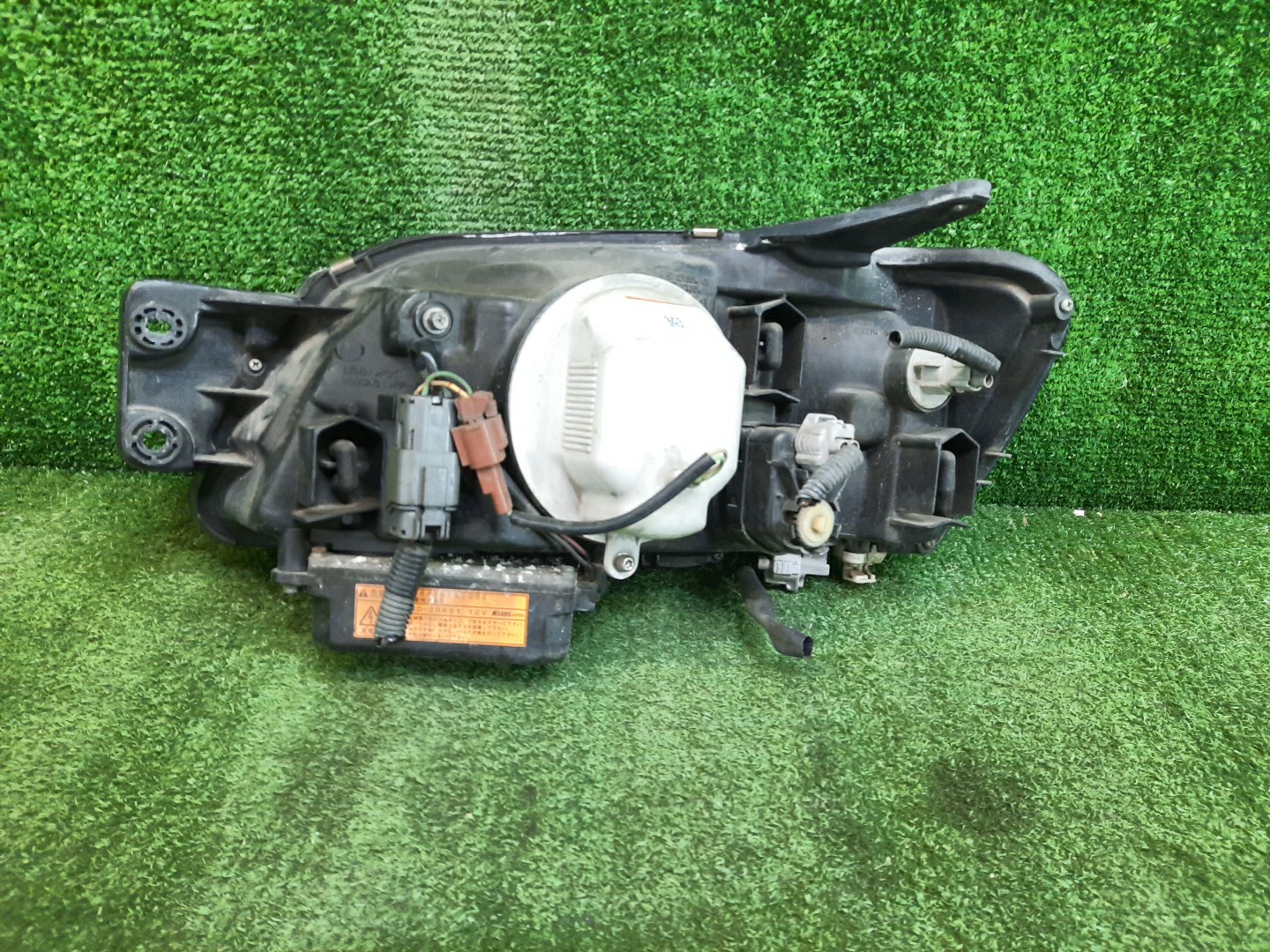 Фара правая передняя SUBARU LEGACY BH9, BE5, BH5, BHE, BHC, BE9 3 ракурс