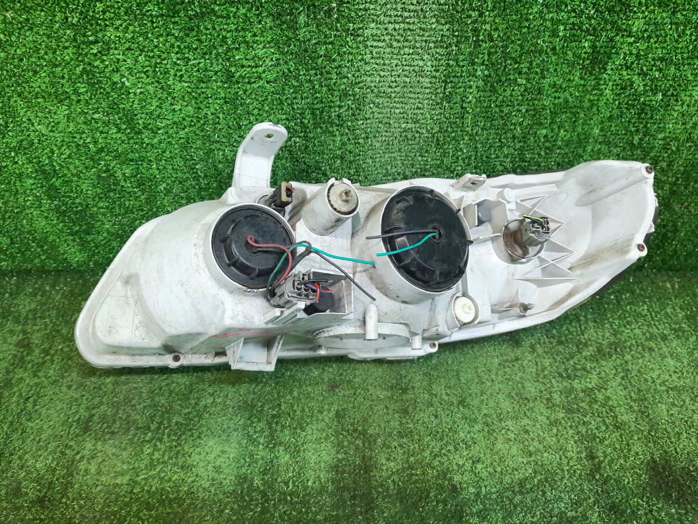 Фара правая передняя NISSAN BLUEBIRD SYLPHY G10, QG10, FG10, TG10, QNG10 5 ракурс