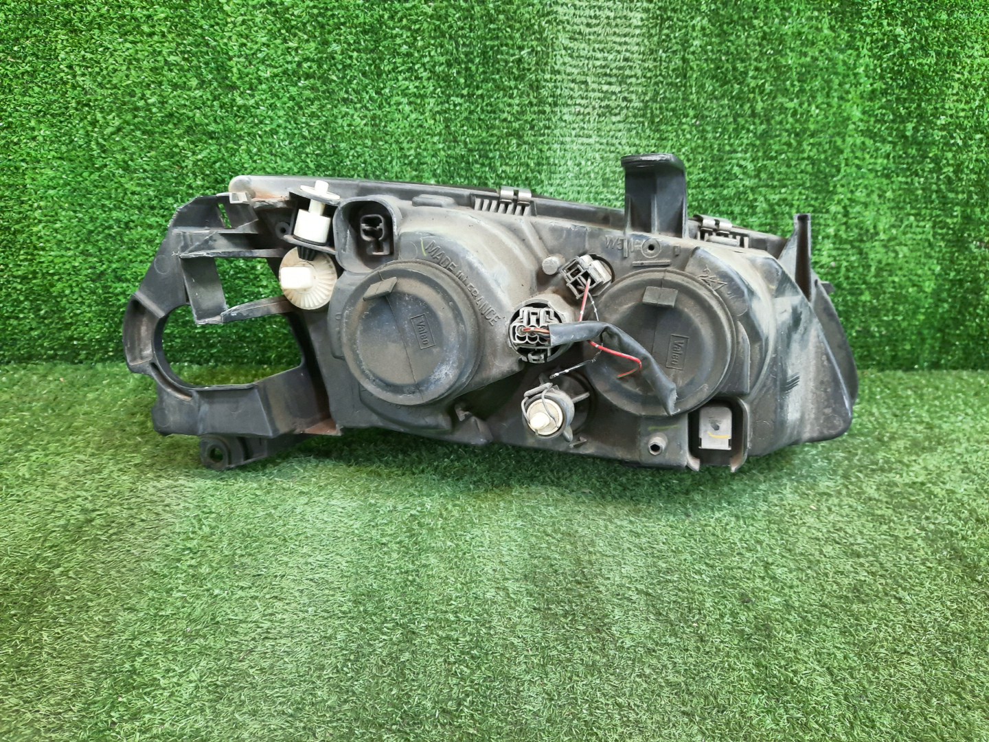 Фара левая передняя NISSAN BLUEBIRD SYLPHY G10, QG10, FG10, TG10, QNG10 3 ракурс