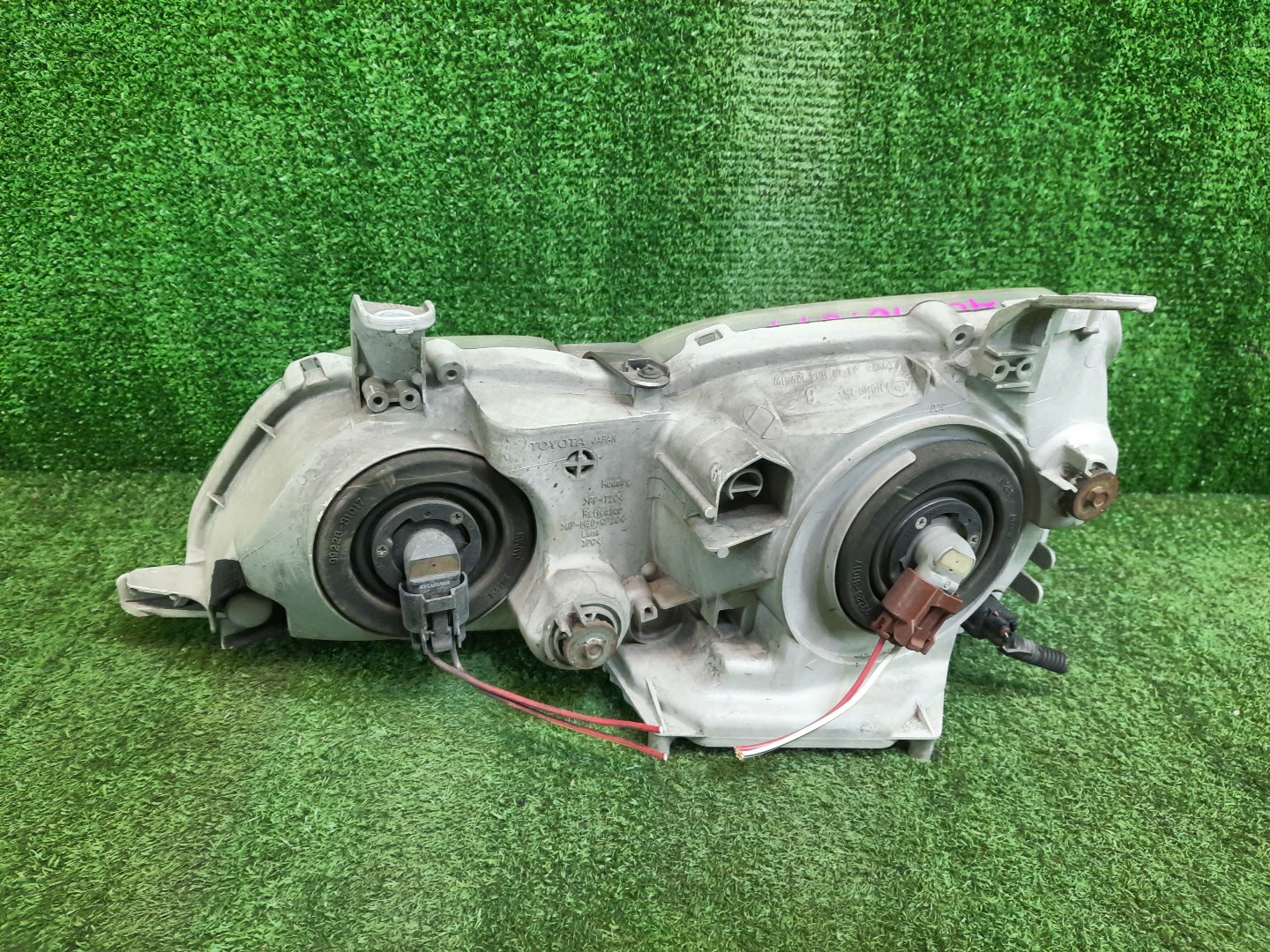 Фара правая передняя TOYOTA GAIA SXM10G, SXM15G, CXM10G, ACM10G, ACM15G 2 ракурс Фара правая передняя TOYOTA GAIA SXM10G, SXM15G, CXM10G, ACM10G, ACM15G 2 ракурс