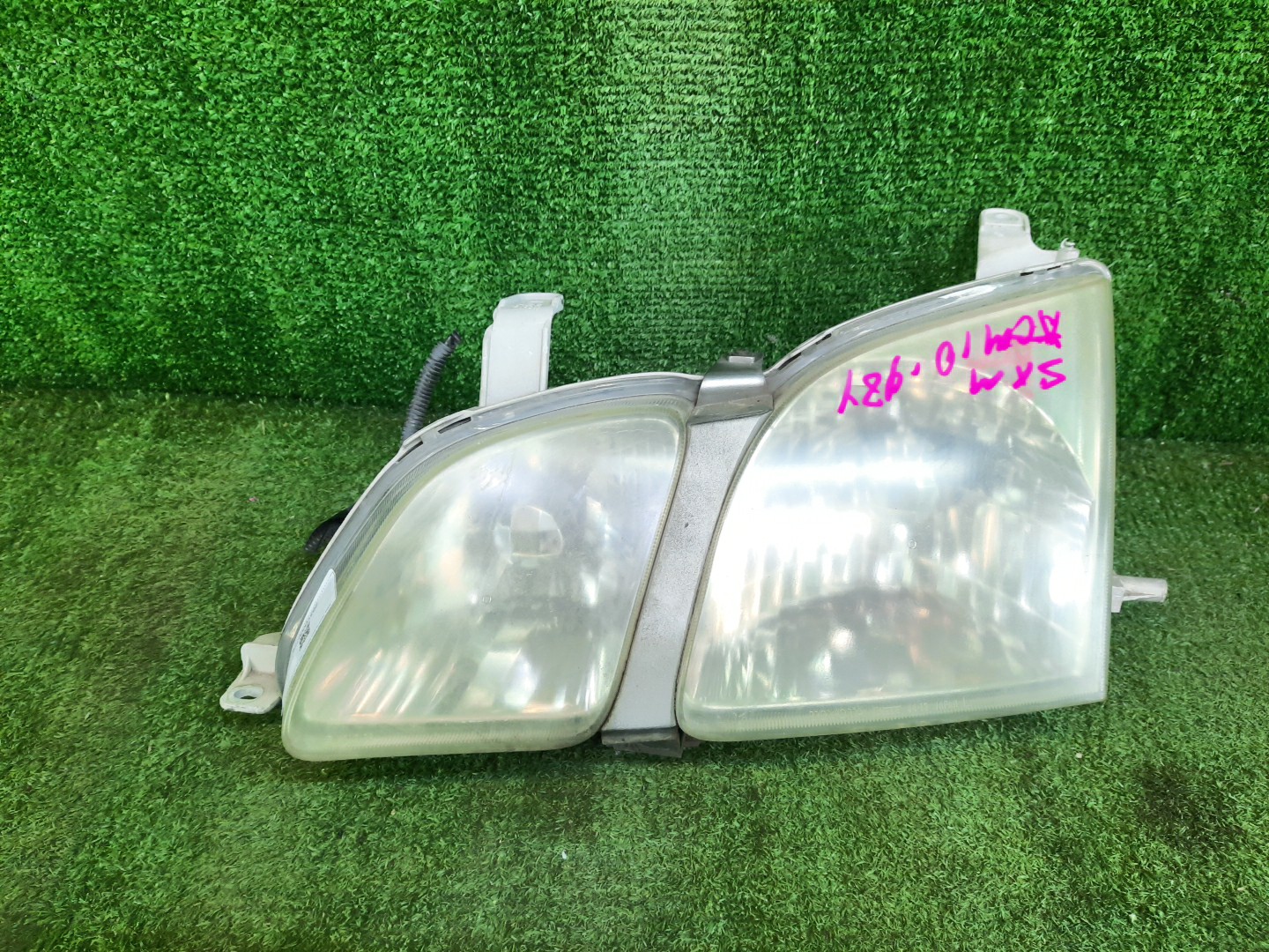 Фара левая передняя TOYOTA GAIA SXM10G, SXM15G, CXM10G, ACM10G, ACM15G 1 ракурс Фара левая передняя TOYOTA GAIA SXM10G, SXM15G, CXM10G, ACM10G, ACM15G 1 ракурс