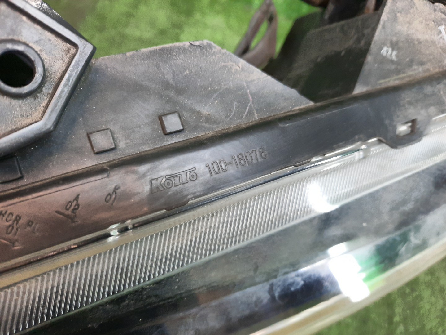 Фара левая передняя HONDA ODYSSEY RC1 3 ракурс