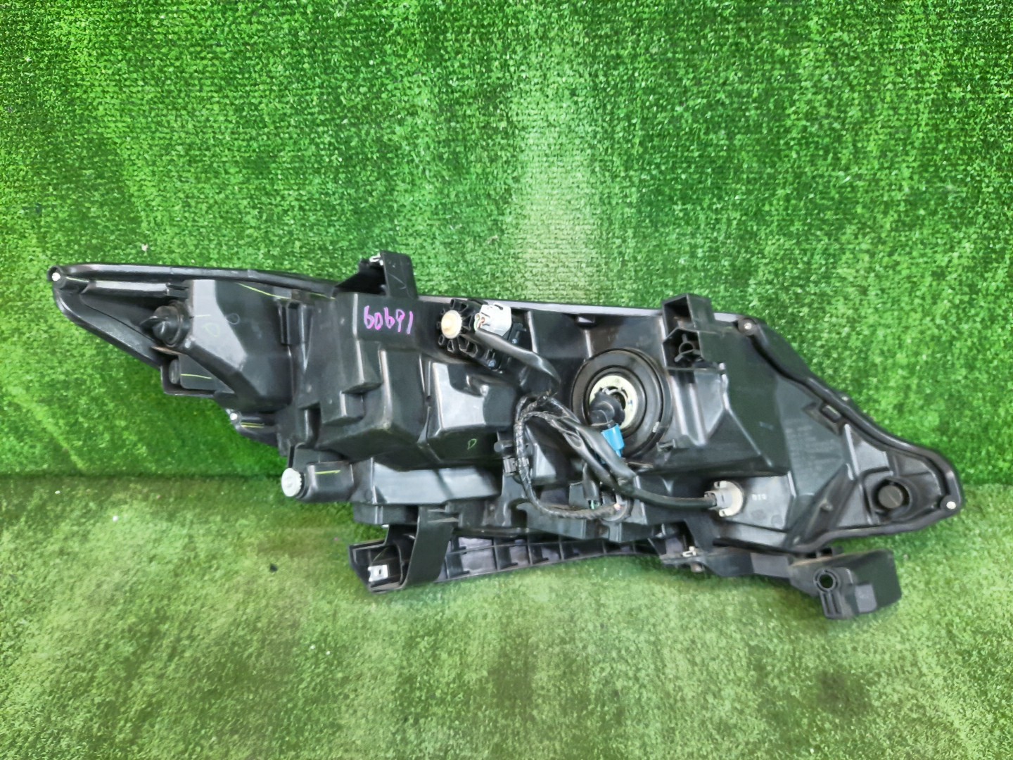Фара левая передняя HONDA ODYSSEY RC1 2 ракурс