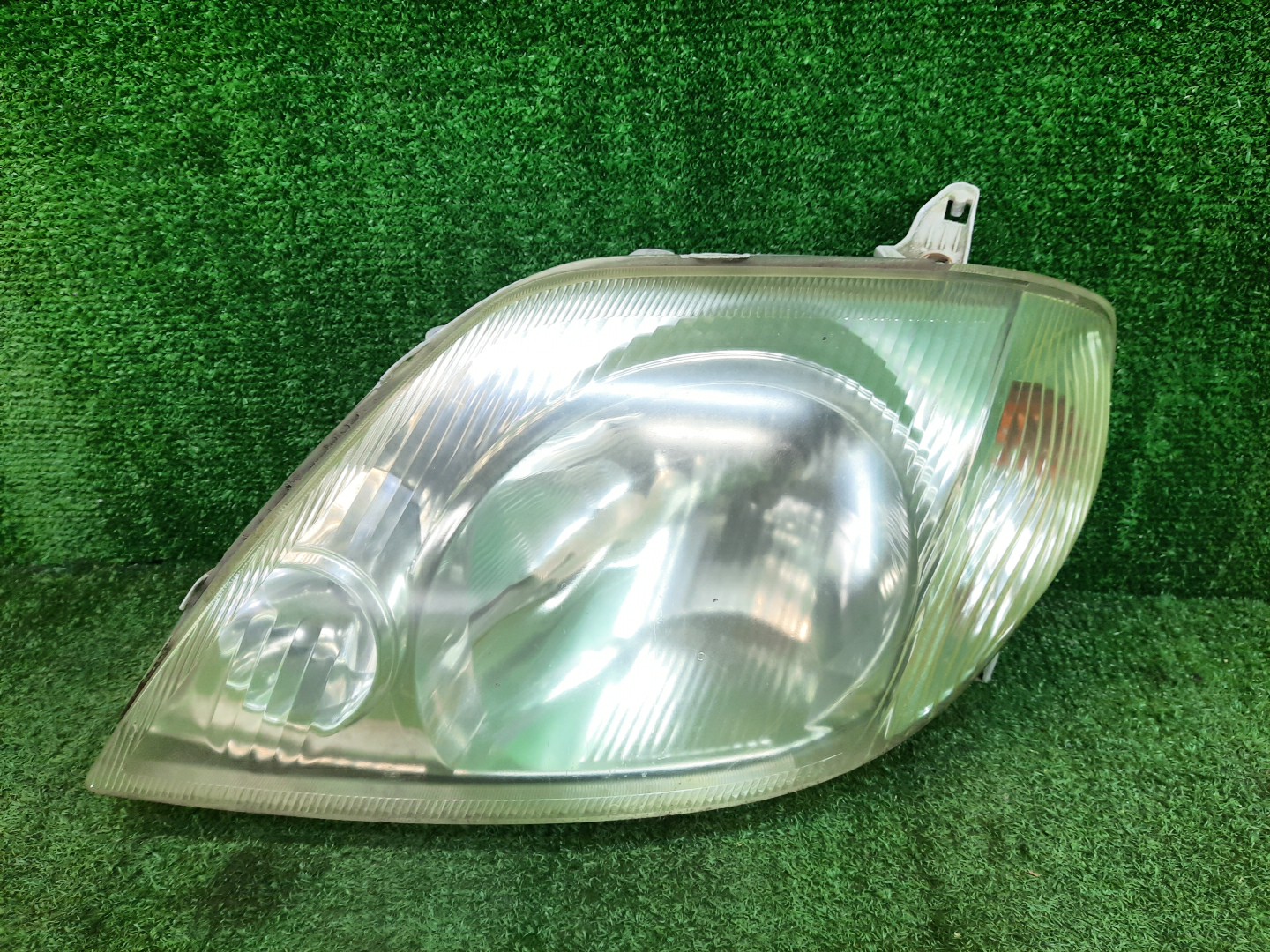 Фара левая передняя TOYOTA COROLLA, COROLLA FIELDER ZZE124, NZE121, NZE120, ZZE122, NZE124, CE121, NZE121G, ZZE123G, ZZE124G, ZZE122G, NZE124G , 1NZ-FE, 1ZZ-FE 1 ракурс