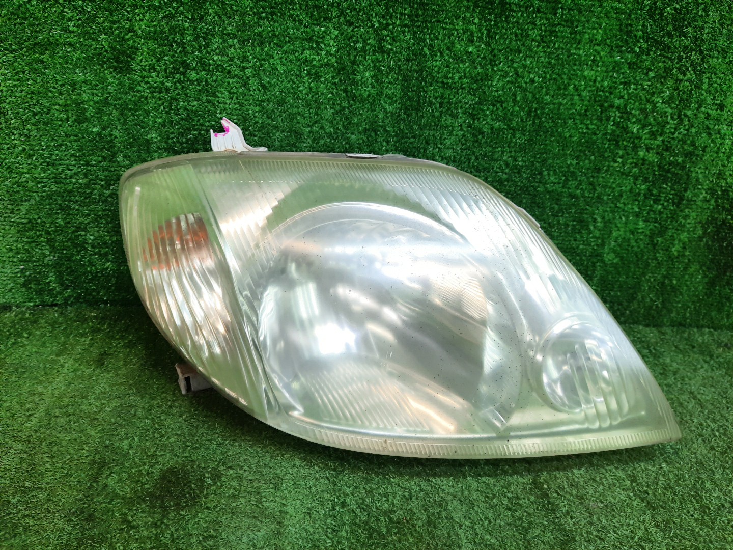 Фара правая передняя TOYOTA COROLLA, COROLLA FIELDER ZZE124, NZE121, NZE120, ZZE122, NZE124, CE121, NZE121G, ZZE123G, ZZE124G, ZZE122G, NZE124G , 1NZ-FE, 1ZZ-FE 1 ракурс
