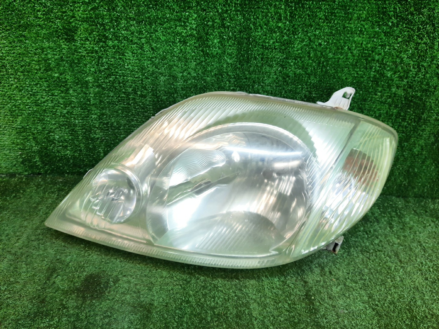 Фара левая передняя TOYOTA COROLLA, COROLLA FIELDER ZZE124, NZE121, NZE120, ZZE122, NZE124, CE121, NZE121G, ZZE123G, ZZE124G, ZZE122G, NZE124G , 1NZ-FE, 1ZZ-FE 1 ракурс