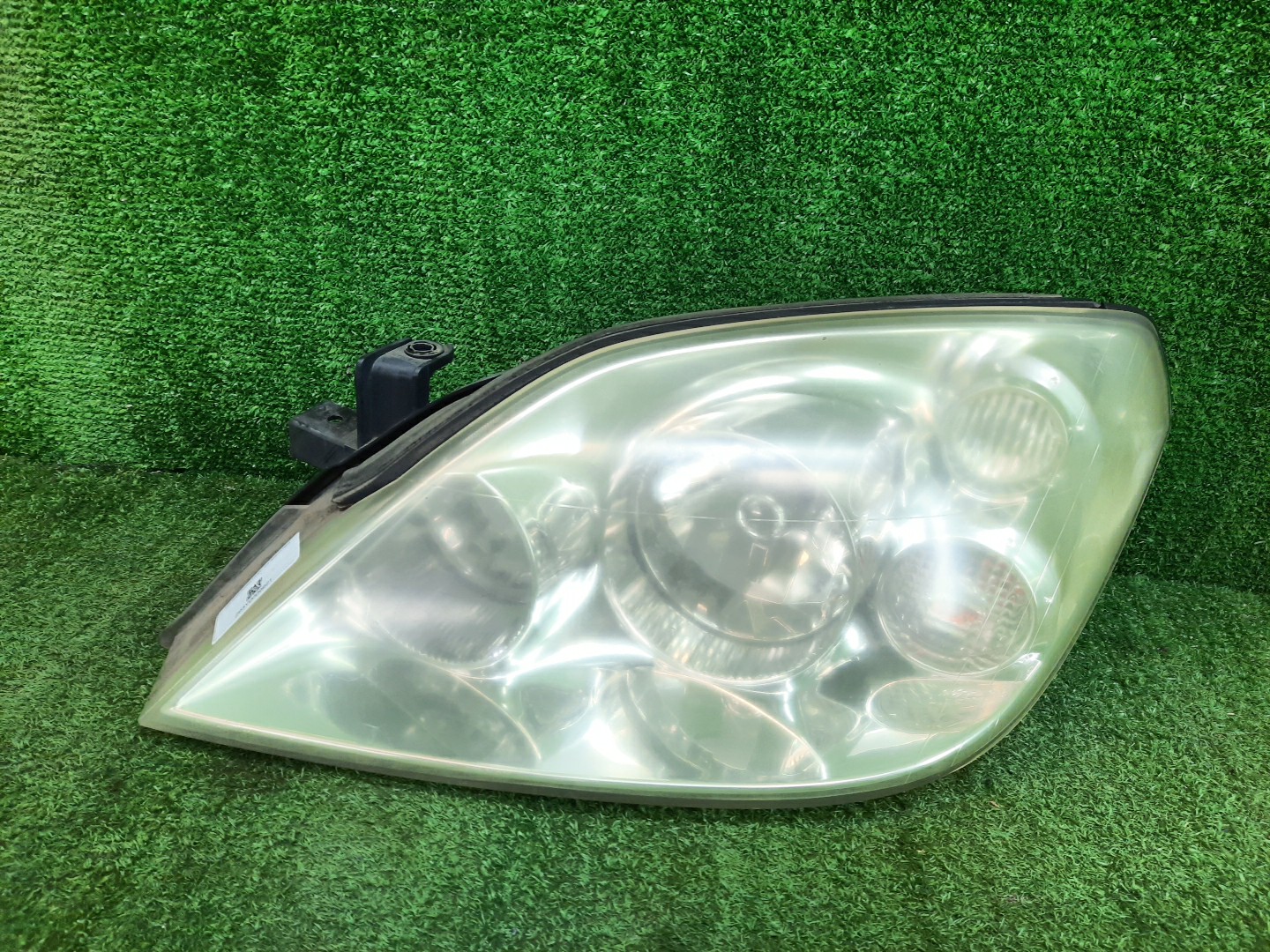Фара левая передняя NISSAN PRIMERA P12, QP12, TNP12, TP12, HP12, RP12, WTNP12, WTP12, WHP12, WRP12 , QG18DE, QR20DE, SR20VE, QR25DD 1 ракурс