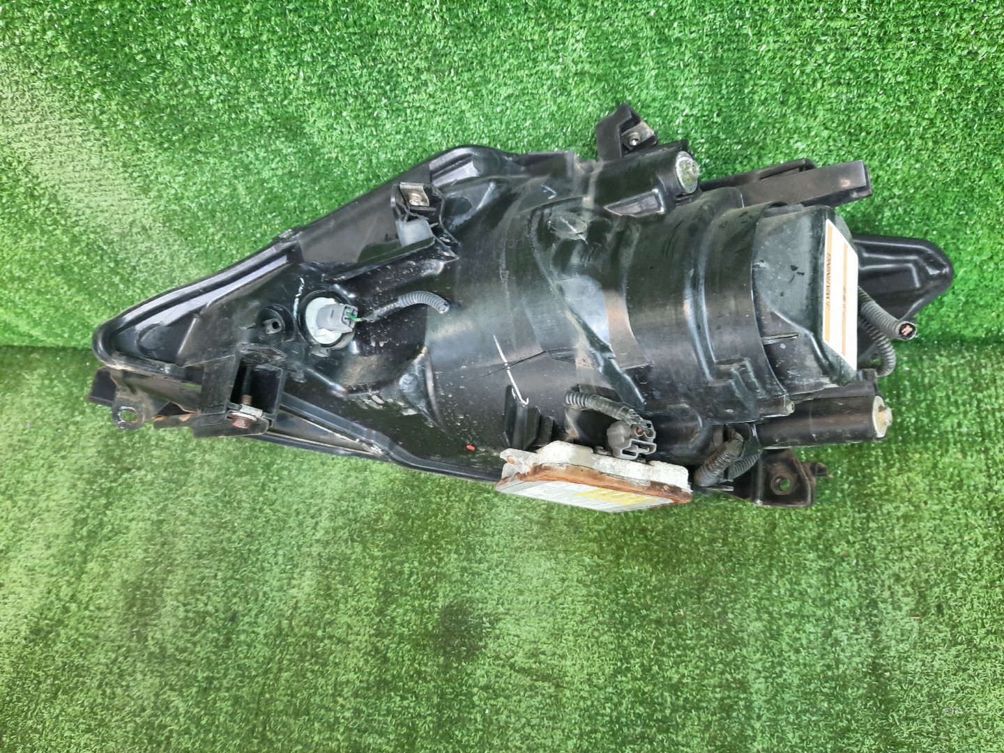 Фара правая передняя HONDA FIT ARIA GD6, GD9, GD8, GD7 2 ракурс