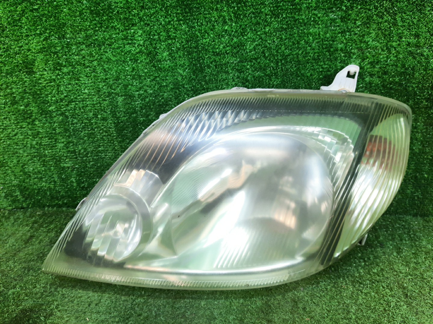 Фара левая передняя TOYOTA COROLLA, COROLLA FIELDER ZZE124, NZE121, NZE120, ZZE122, NZE124, CE121, NZE121G, ZZE123G, ZZE124G, ZZE122G, NZE124G , 1NZ-FE, 1ZZ-FE 1 ракурс