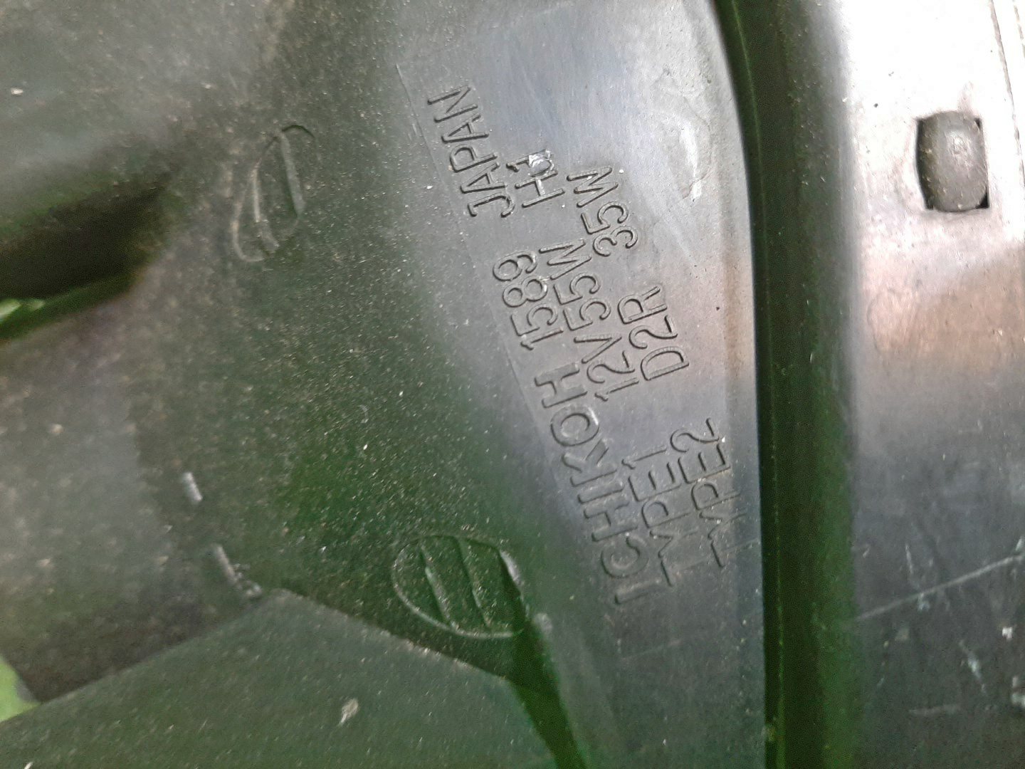 Фара правая передняя NISSAN RNESSA N30, NN30, PNN30 3 ракурс