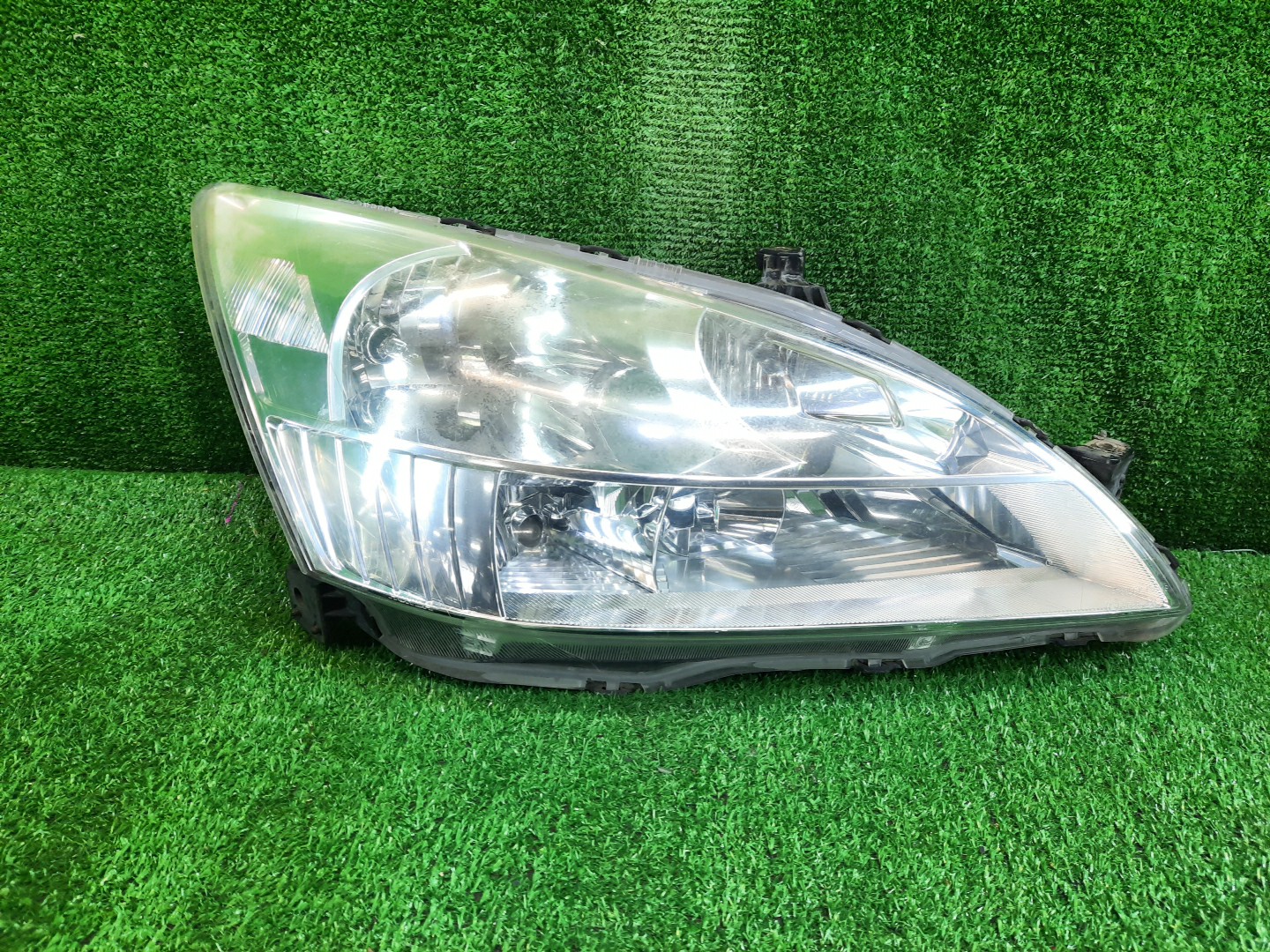 Фара правая передняя HONDA INSPIRE UC1 1 ракурс