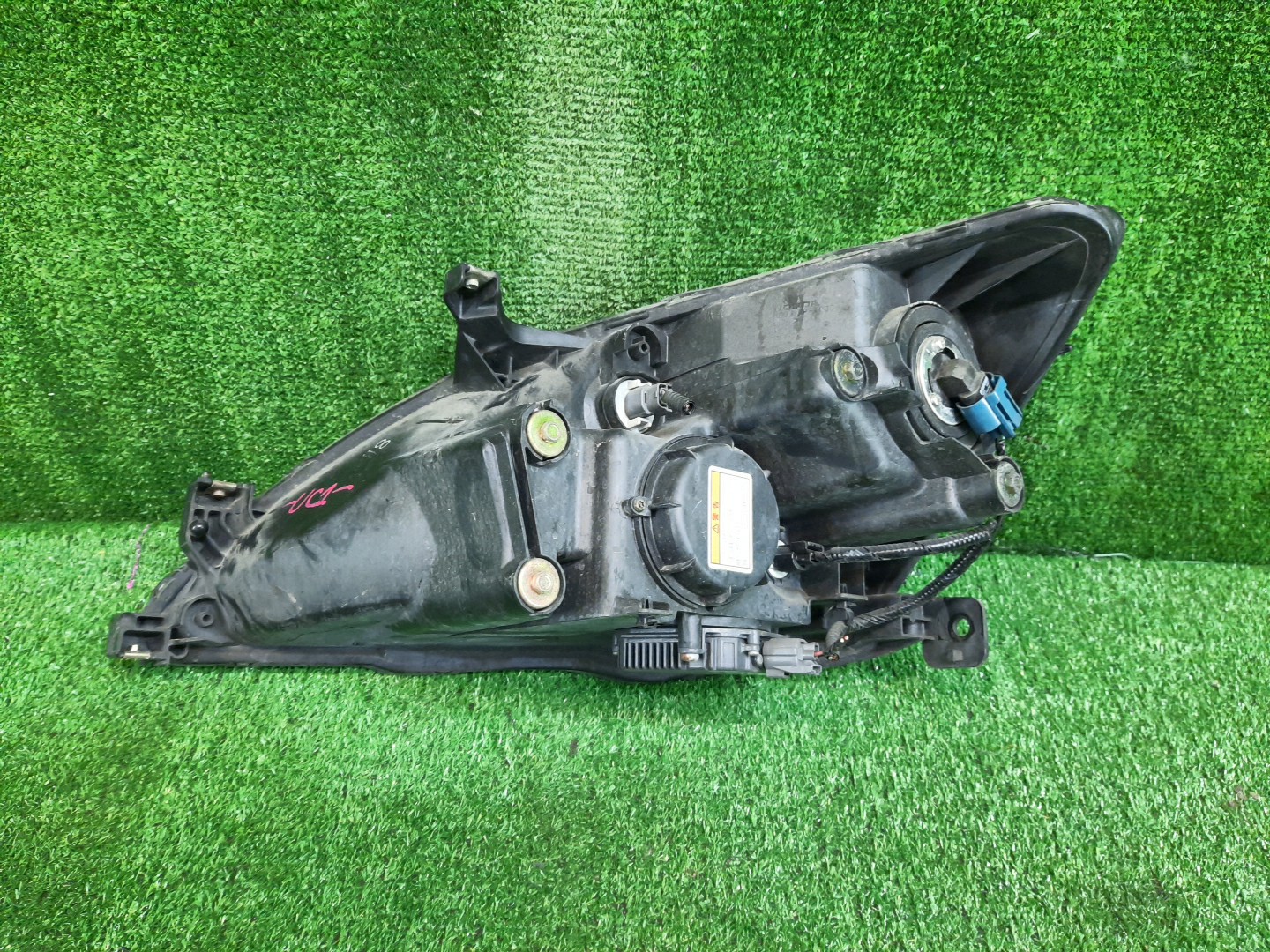 Фара правая передняя HONDA INSPIRE UC1 3 ракурс