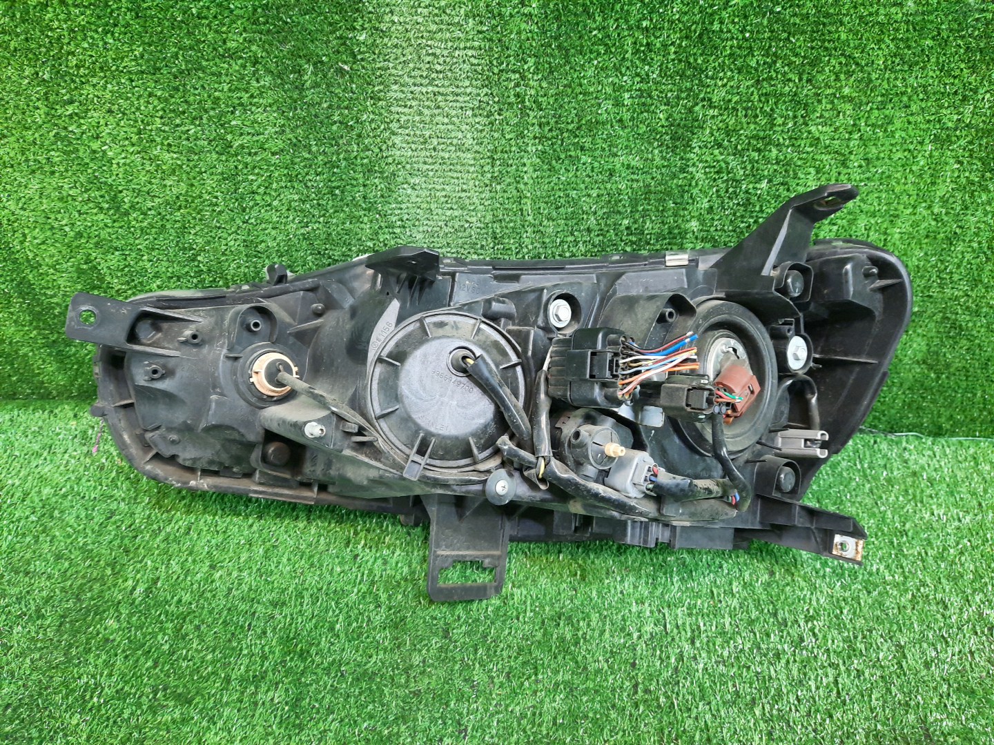 Фара правая передняя MITSUBISHI LANCER, GALANT FORTIS CY4A, CY2A, CY3A, CY6A, CX6A, CX4A, CX3A 3 ракурс