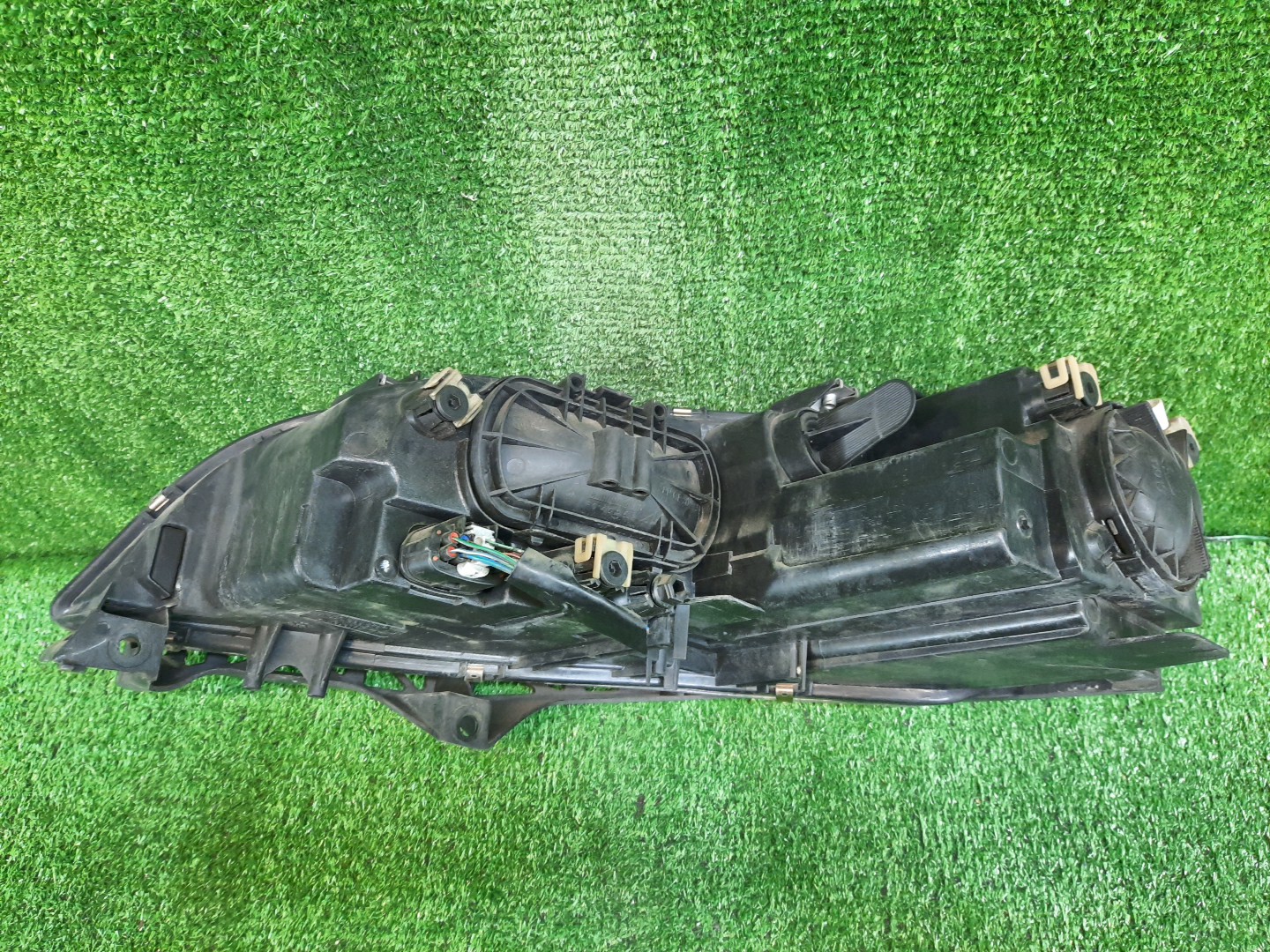 Фара правая передняя MAZDA ATENZA, MAZDA 6 GG3S, GY3W, GYEW, GGEP, GGES, GG3P, GY, GG 3 ракурс