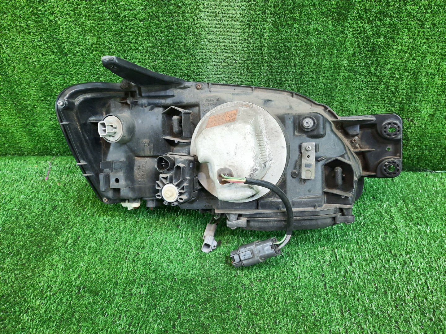 Фара левая передняя SUBARU LEGACY BH9, BE5, BH5, BHE, BHC, BE9 3 ракурс