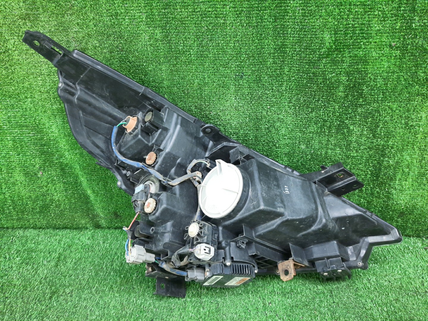 Фара левая передняя NISSAN TEANA TNJ32, PJ32, J32 2 ракурс Фара левая передняя NISSAN TEANA TNJ32, PJ32, J32 2 ракурс