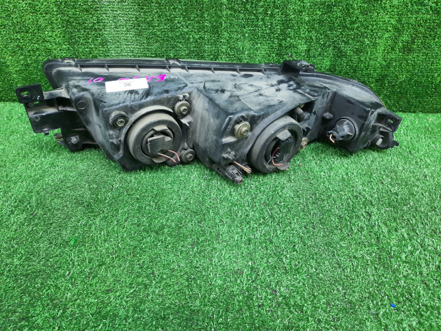 Фара правая передняя MITSUBISHI GALANT, LEGNUM EA1A, EA7A, EC1A, EC7A, EC3A, EC5A, EA3A, EC1W, EC5W, EA1W, EA3W, EA4W, EC3W, EC4W, EC7W, EA7W 2 ракурс