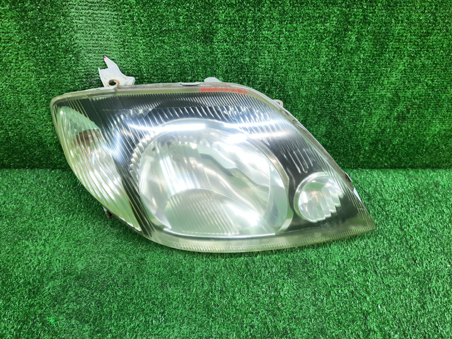 Фара правая передняя TOYOTA COROLLA, COROLLA FIELDER ZZE124, NZE121, NZE120, ZZE122, NZE124, CE121, NZE121G, ZZE123G, ZZE124G, ZZE122G, NZE124G , 1NZ-FE, 1ZZ-FE 1 ракурс