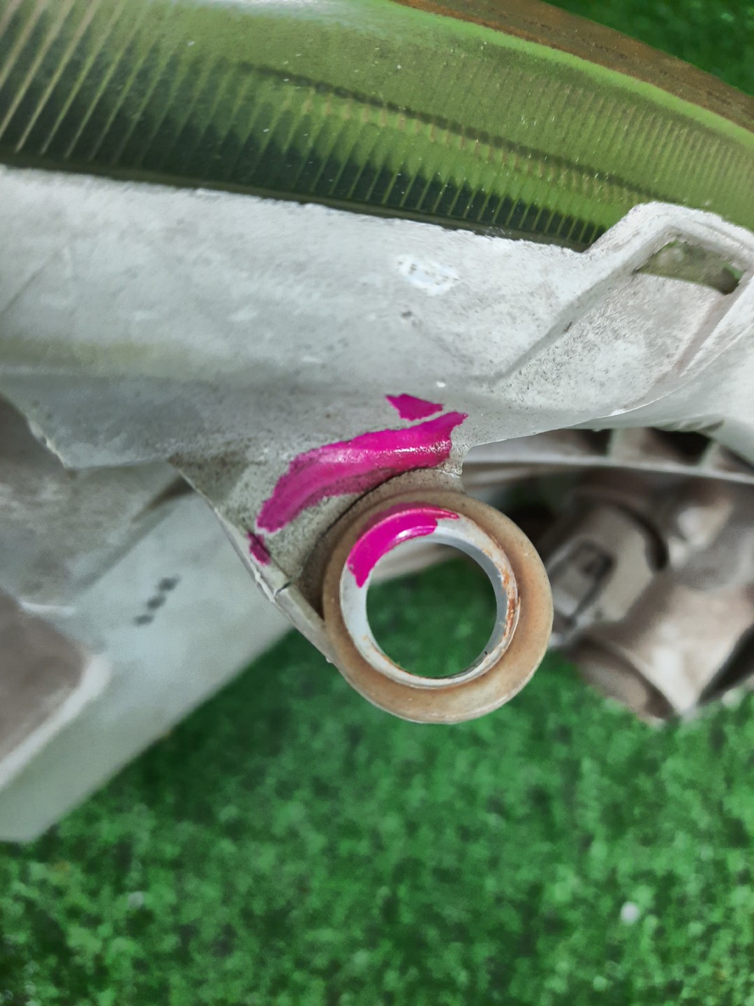 Фара левая передняя TOYOTA COROLLA, COROLLA FIELDER ZZE124, NZE121, NZE120, ZZE122, NZE124, CE121, NZE121G, ZZE123G, ZZE124G, ZZE122G, NZE124G , 1NZ-FE, 1ZZ-FE 3 ракурс