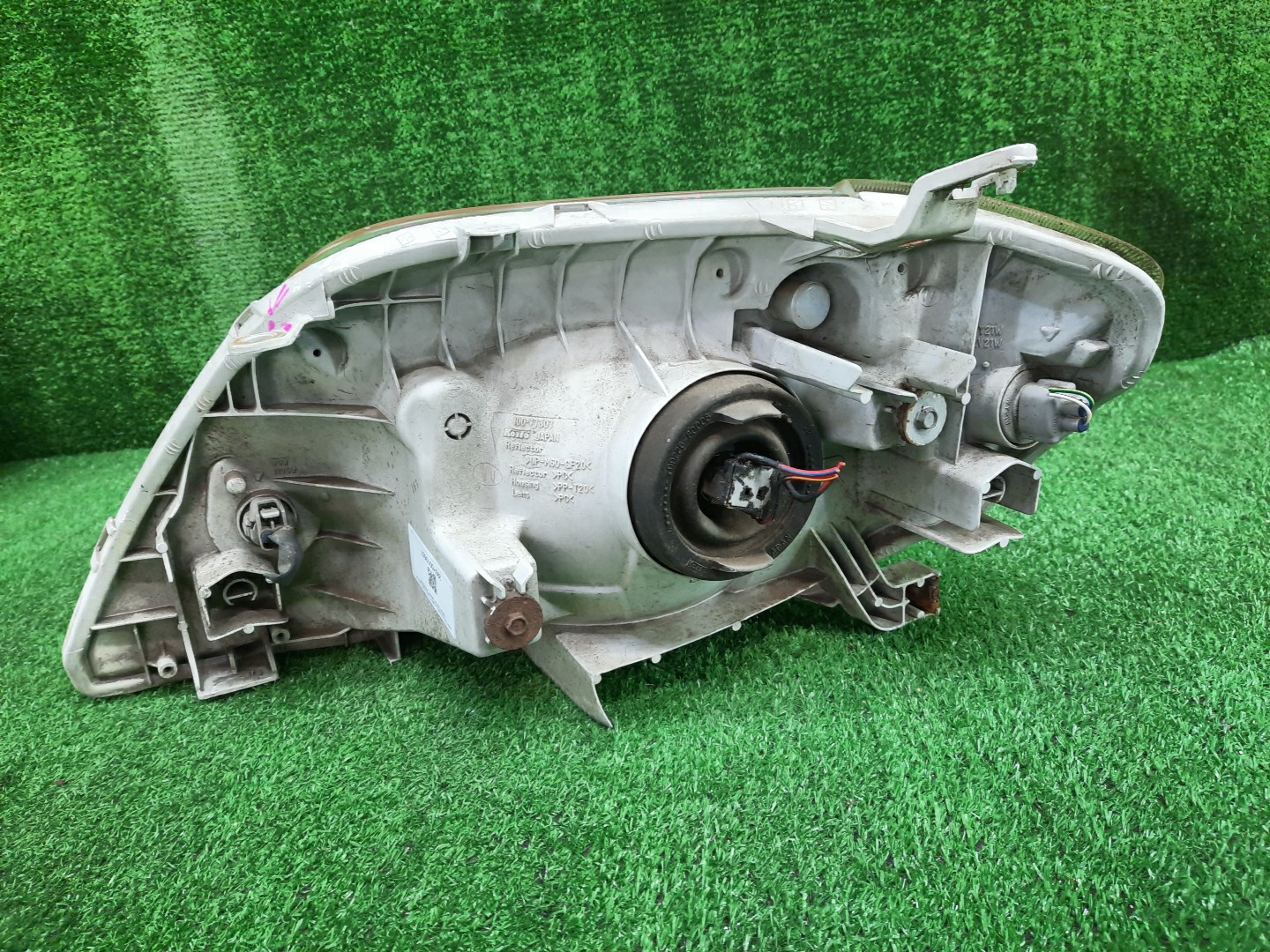 Фара правая передняя TOYOTA COROLLA, COROLLA FIELDER ZZE124, NZE121, NZE120, ZZE122, NZE124, CE121, NZE121G, ZZE123G, ZZE124G, ZZE122G, NZE124G , 1NZ-FE, 1ZZ-FE 3 ракурс