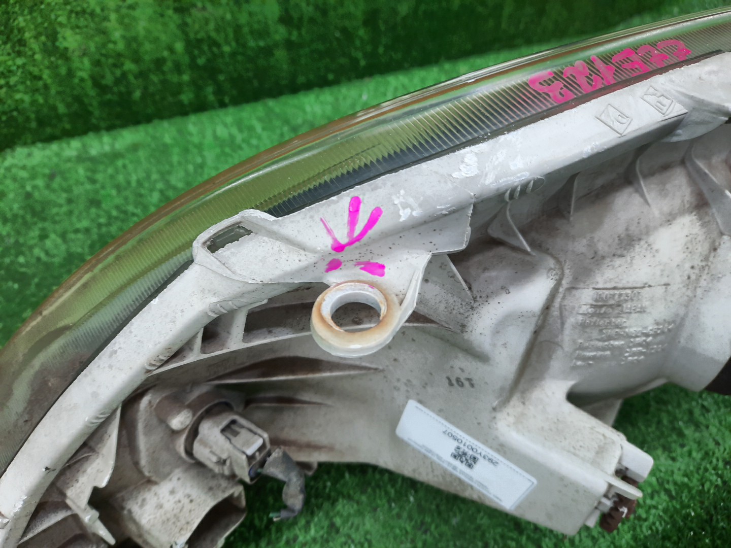 Фара правая передняя TOYOTA COROLLA, COROLLA FIELDER ZZE124, NZE121, NZE120, ZZE122, NZE124, CE121, NZE121G, ZZE123G, ZZE124G, ZZE122G, NZE124G , 1NZ-FE, 1ZZ-FE 4 ракурс