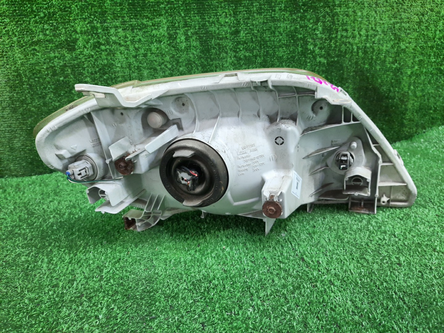 Фара левая передняя TOYOTA COROLLA, COROLLA FIELDER ZZE124, NZE121, NZE120, ZZE122, NZE124, CE121, NZE121G, ZZE123G, ZZE124G, ZZE122G, NZE124G , 1NZ-FE, 1ZZ-FE 3 ракурс