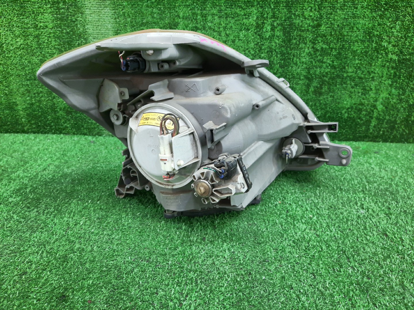 Фара левая передняя TOYOTA PASSO, BOON KGC15, KGC10, QNC10, M301S, M310S, M312S, M300S 4 ракурс