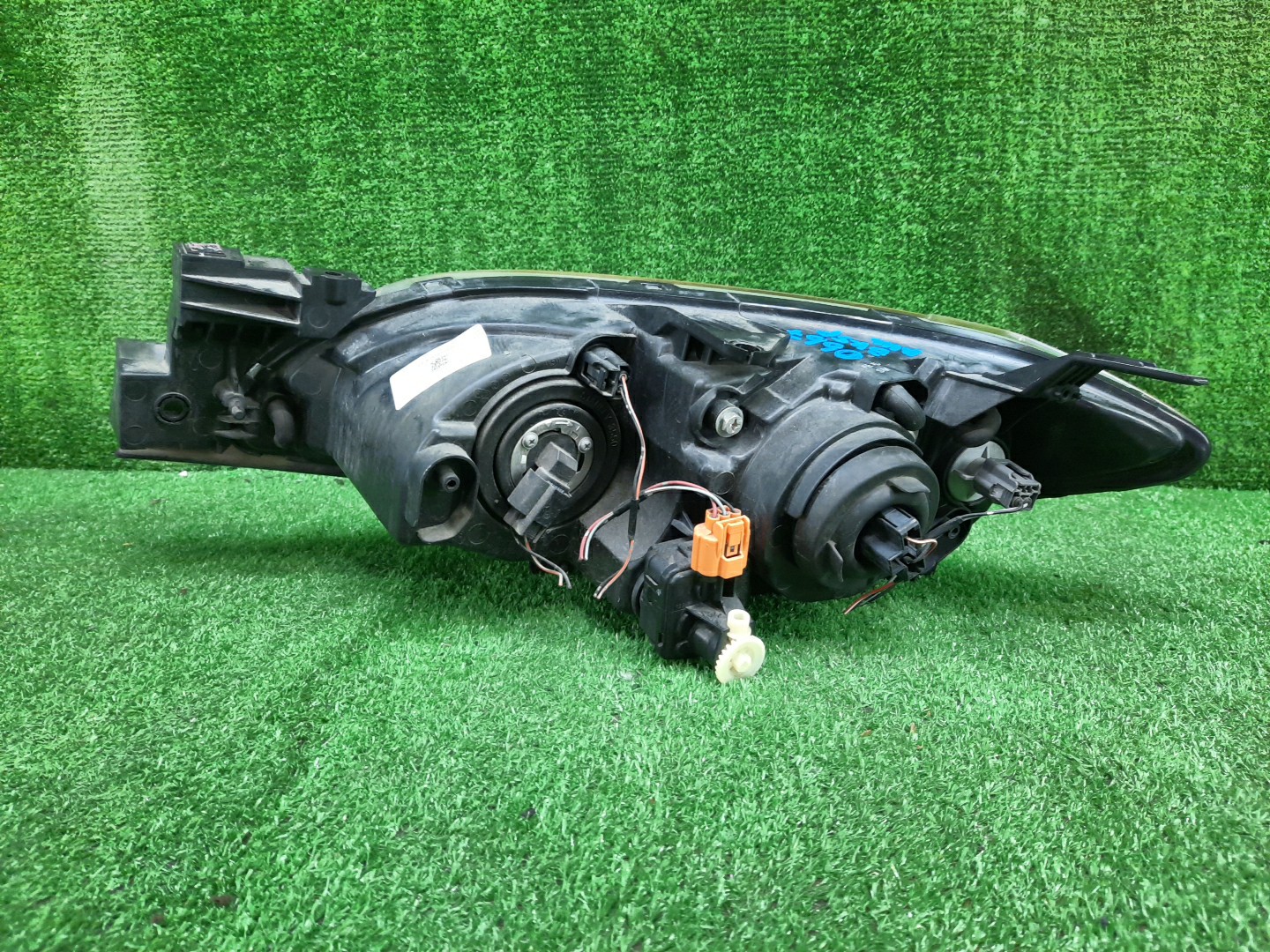 Фара правая передняя MAZDA AXELA, MAZDA 3, 3 BK5P, BK3P, BKEP, BK 2 ракурс