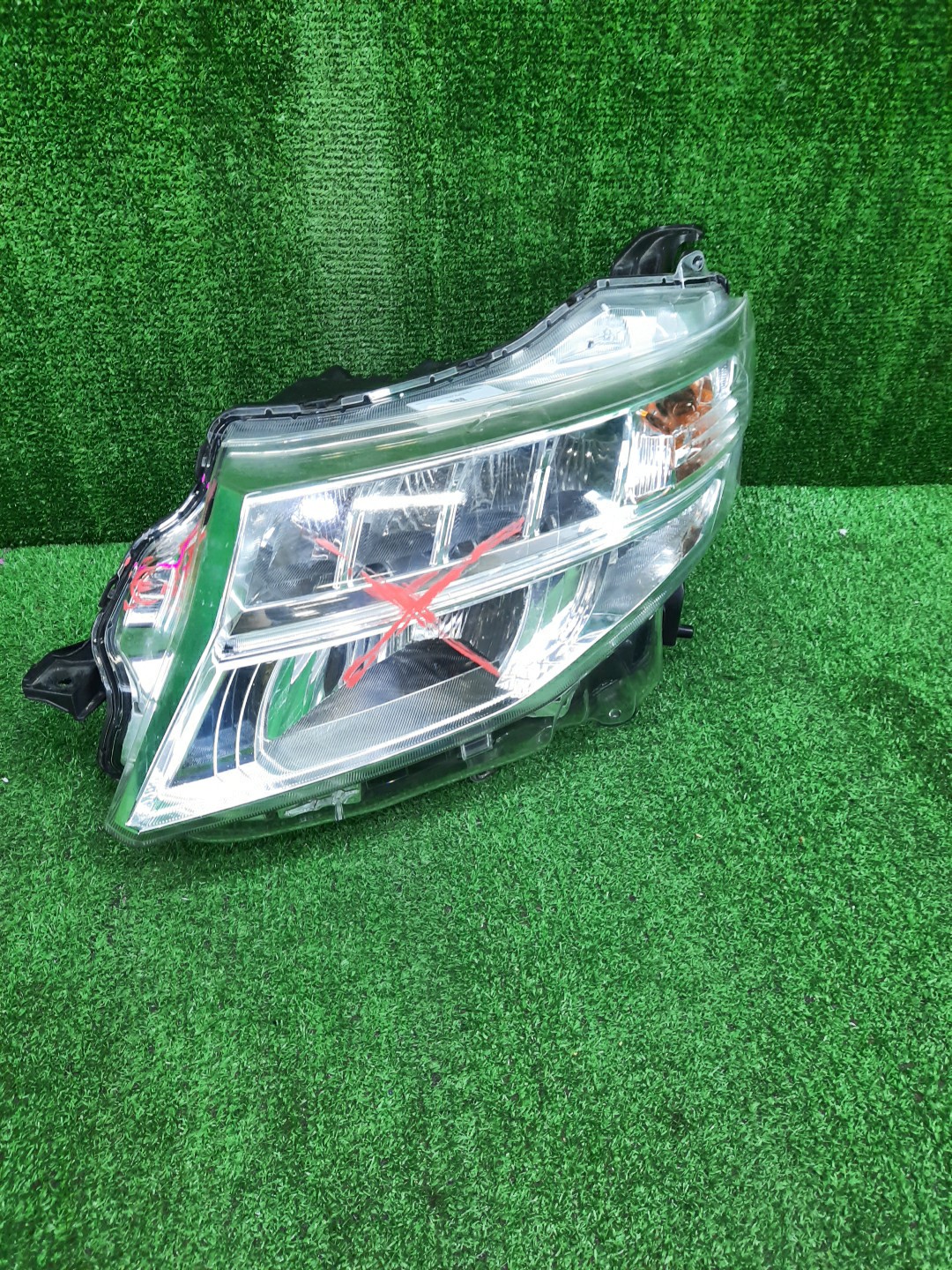 Фара левая передняя TOYOTA THOR, JUSTY, TANK, ROOMY M910S, M900S, M900F, M910F, M910A, M900A 1 ракурс