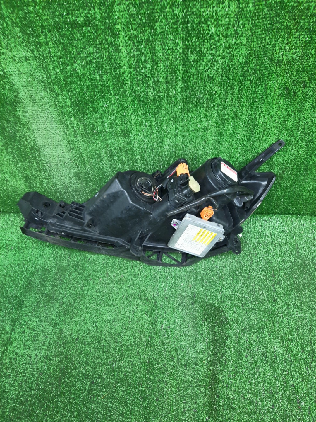 Фара правая передняя MAZDA AXELA, MAZDA 3, 3 BK5P, BK3P, BKEP, BK 3 ракурс