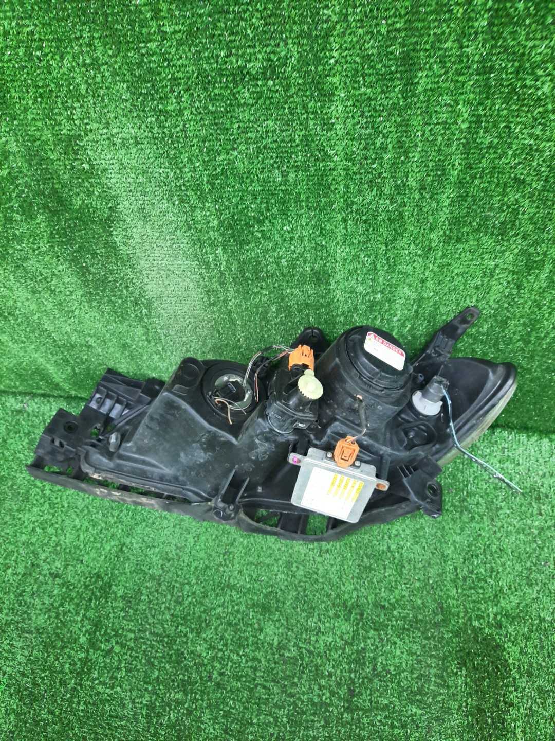 Фара правая передняя MAZDA AXELA, MAZDA 3, 3 BK5P, BK3P, BKEP, BK 3 ракурс