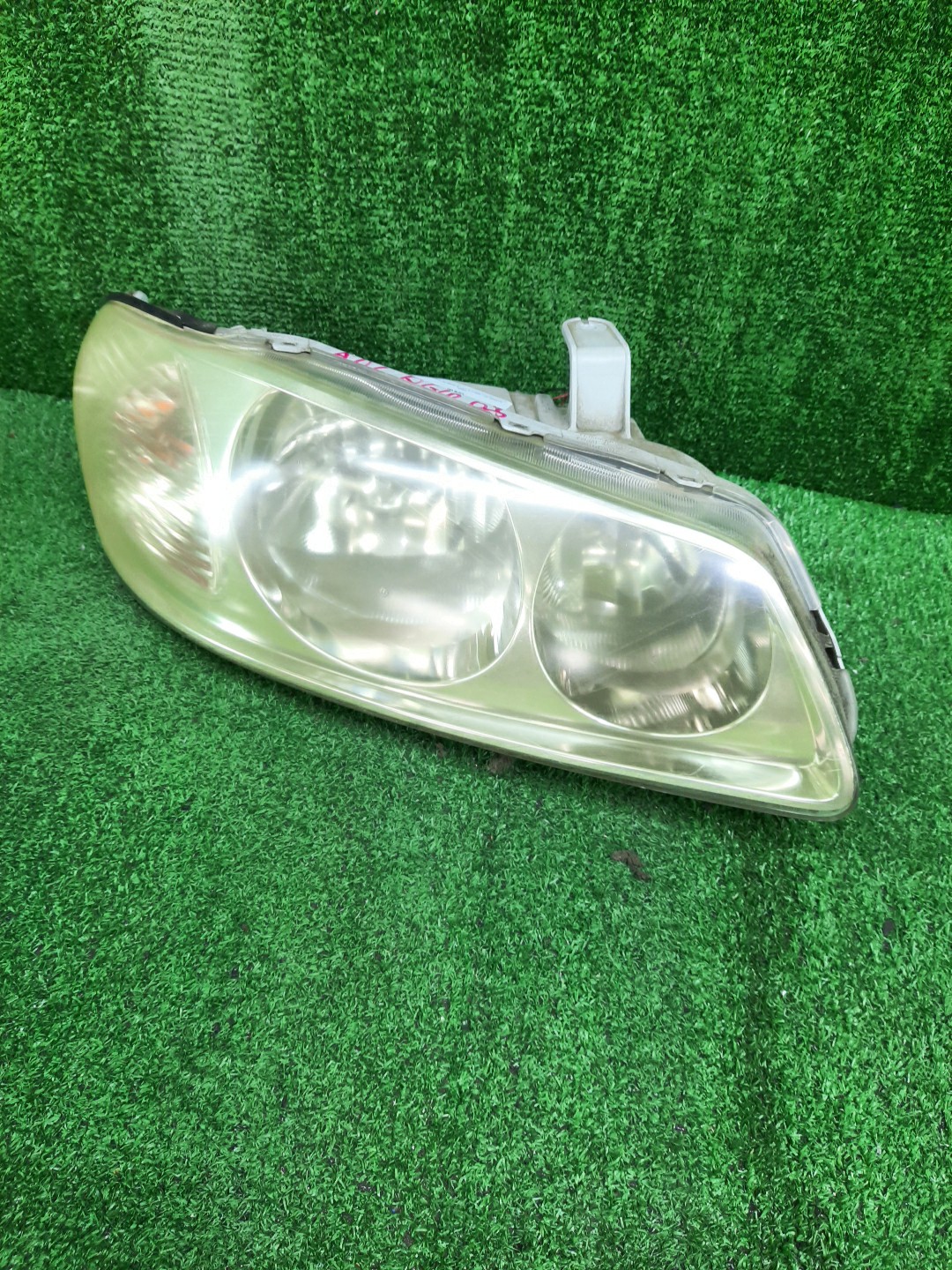 Фара правая передняя NISSAN BLUEBIRD SYLPHY G10, QG10, FG10, TG10, QNG10 1 ракурс