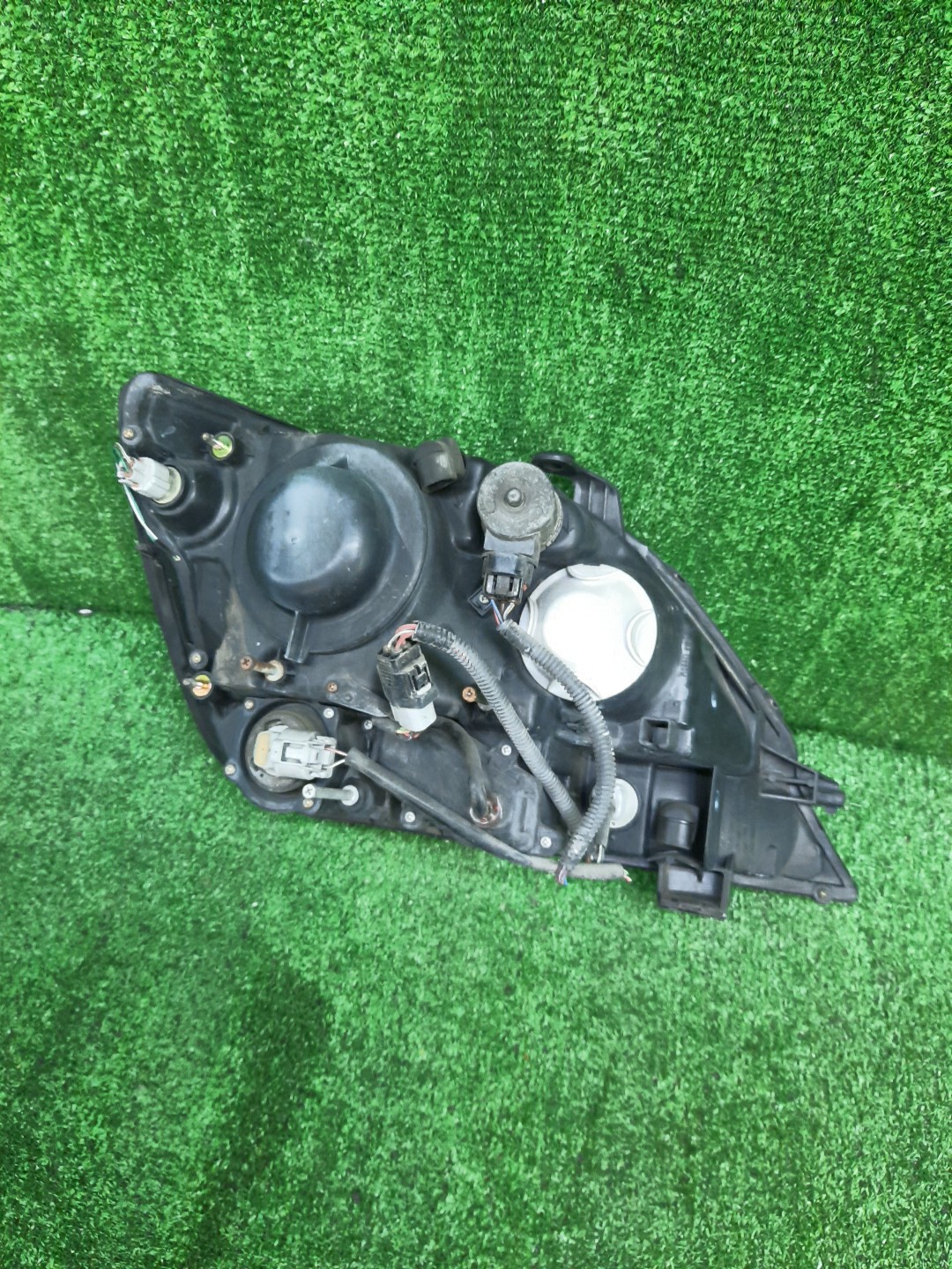 Фара левая передняя TOYOTA HARRIER MCU15W, MCU10W, SXU15W, SXU10W, ACU10W, ACU15W 4 ракурс