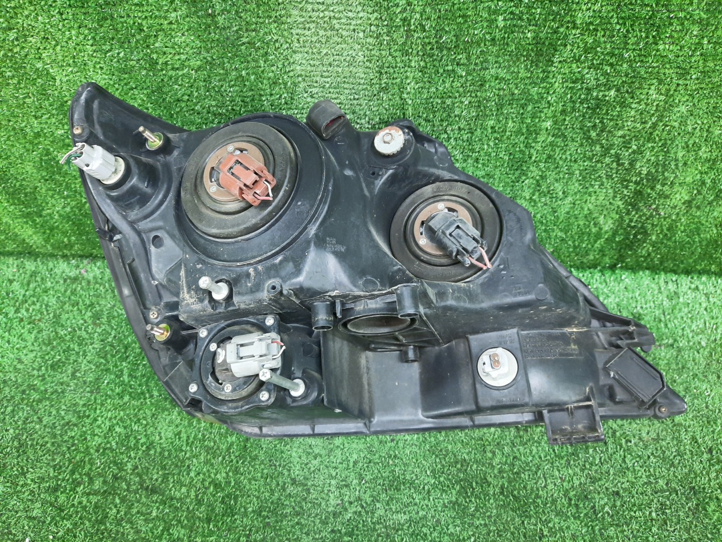 Фара левая передняя TOYOTA HARRIER MCU15W, MCU10W, SXU15W, SXU10W, ACU10W, ACU15W 2 ракурс