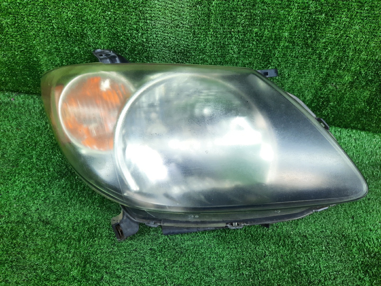 Фара правая передняя TOYOTA VOLTZ ZZE136, ZZE137, ZZE138, ZZE136, ZZE137, ZZE138 1 ракурс