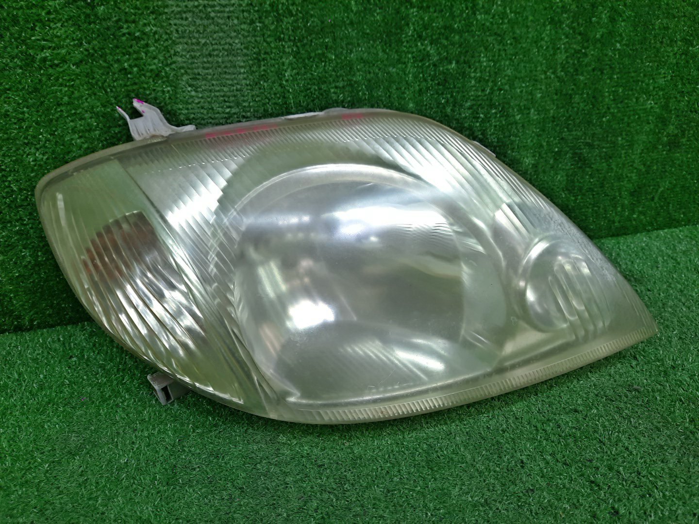 Фара правая передняя TOYOTA COROLLA, COROLLA FIELDER ZZE124, NZE121, NZE120, ZZE122, NZE124, CE121, NZE121G, ZZE123G, ZZE124G, ZZE122G, NZE124G , 1NZ-FE, 1ZZ-FE 1 ракурс